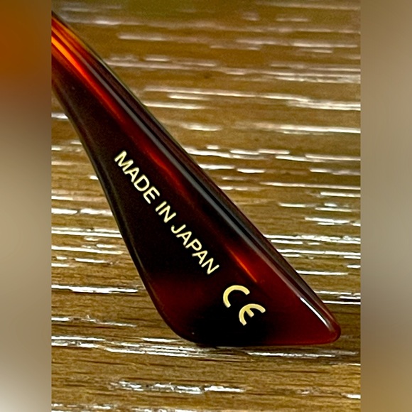 GUCCI GG0759OA Tortoise & Good Eyeglasses EUC - Picture 5 of 11